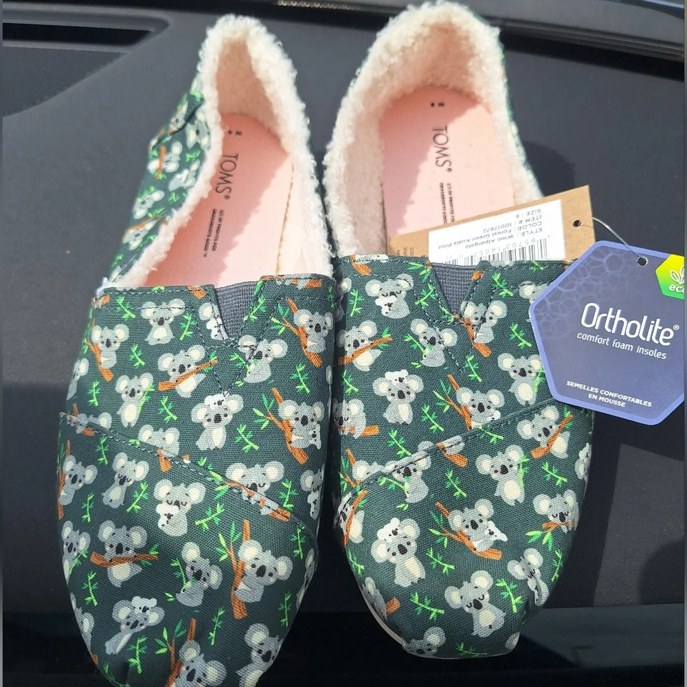 TOMS Slippers with Koala Design - Dark Green - Picture 1 of 1